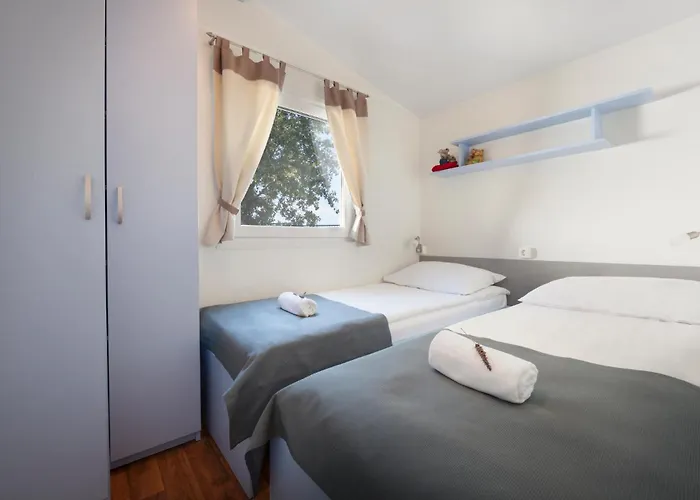 Amazing In Novigrad With Wifi Novigrad Istria